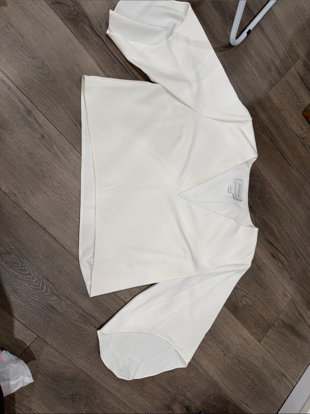 Anthropologie Cream V-Neck Long Sleeve Blouse